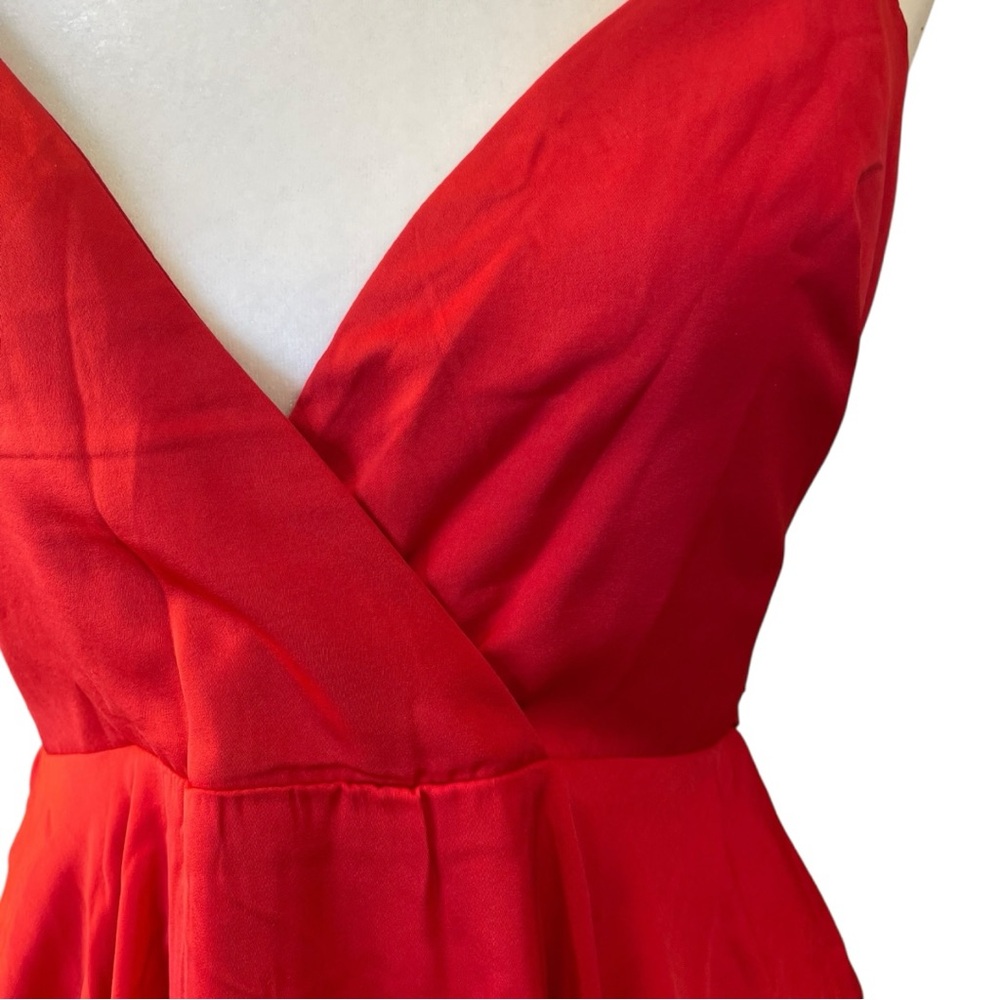 New with tags Hello Molly Red Dress Size Medium - Picture 4 of 9